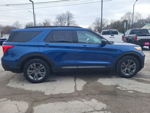 Used 2021 Ford Explorer XLT w/ Equipment Group 202A image 21