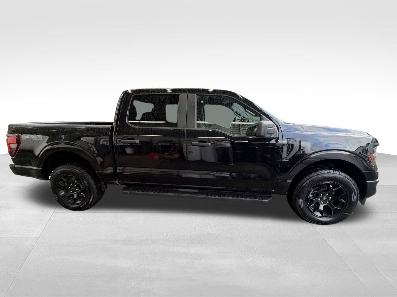 Used 2026 Ford F150 STX w/ Equipment Group 201A FX4 AWD/4WD image 4