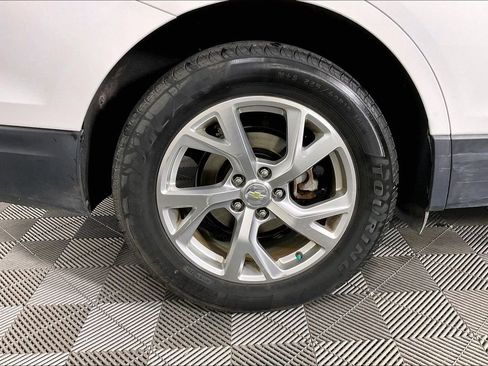 Used 2018 Chevrolet Equinox LT image 11