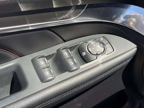 Used 2019 Ford Explorer Sport AWD/4WD image 22
