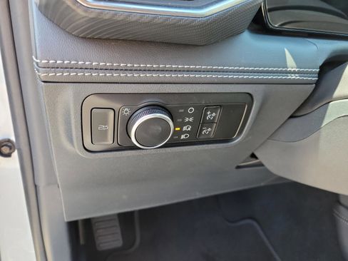 Used 2024 Ford Mustang Premium image 20