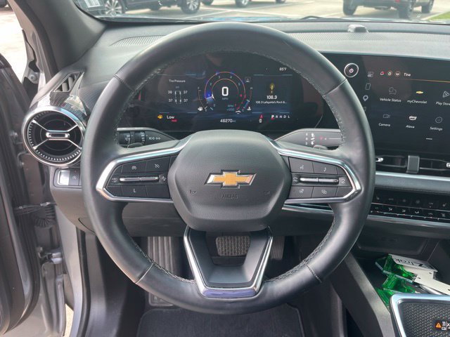 Used 2025 Chevrolet Equinox LT w/ Convenience Package II FWD image 16