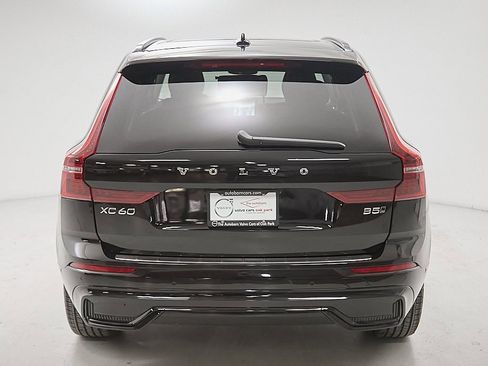 New 2026 Volvo XC60 B5 Plus w/ Protection Package Premier image 8