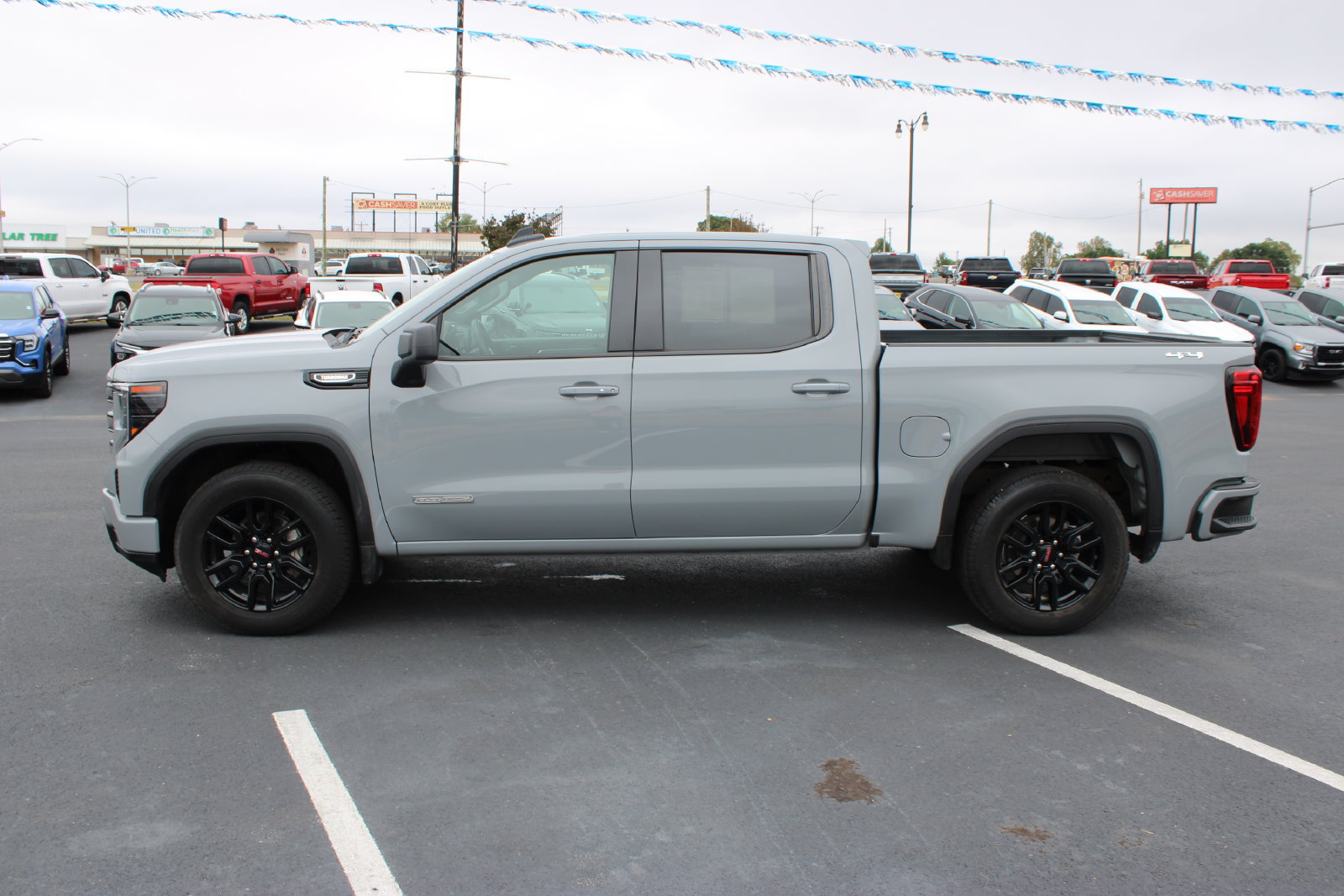 Used 2024 GMC Sierra 1500 Elevation AWD/4WD image 5