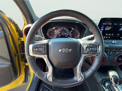 Used 2023 Chevrolet Blazer RS image 4