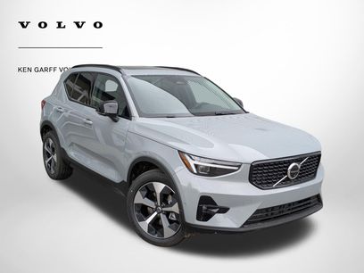 New 2026 Volvo XC40 B5 Plus w/ Protection Package Premier