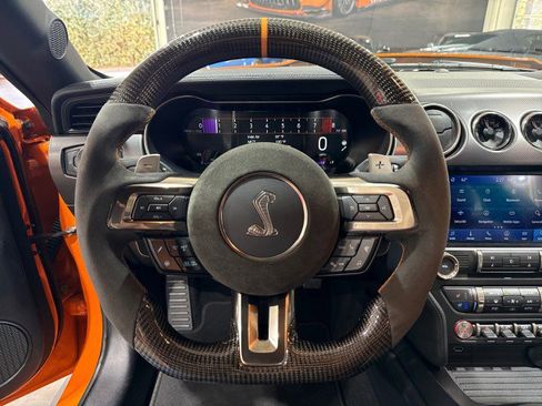 Used 2020 Ford Mustang Shelby GT500 w/ Technology Package image 70