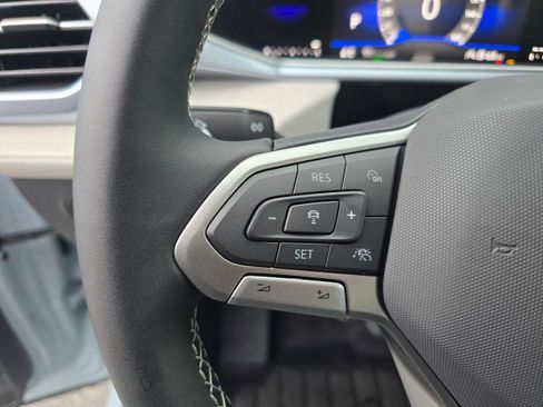 New 2026 Volkswagen Taos SE AWD/4WD image 30