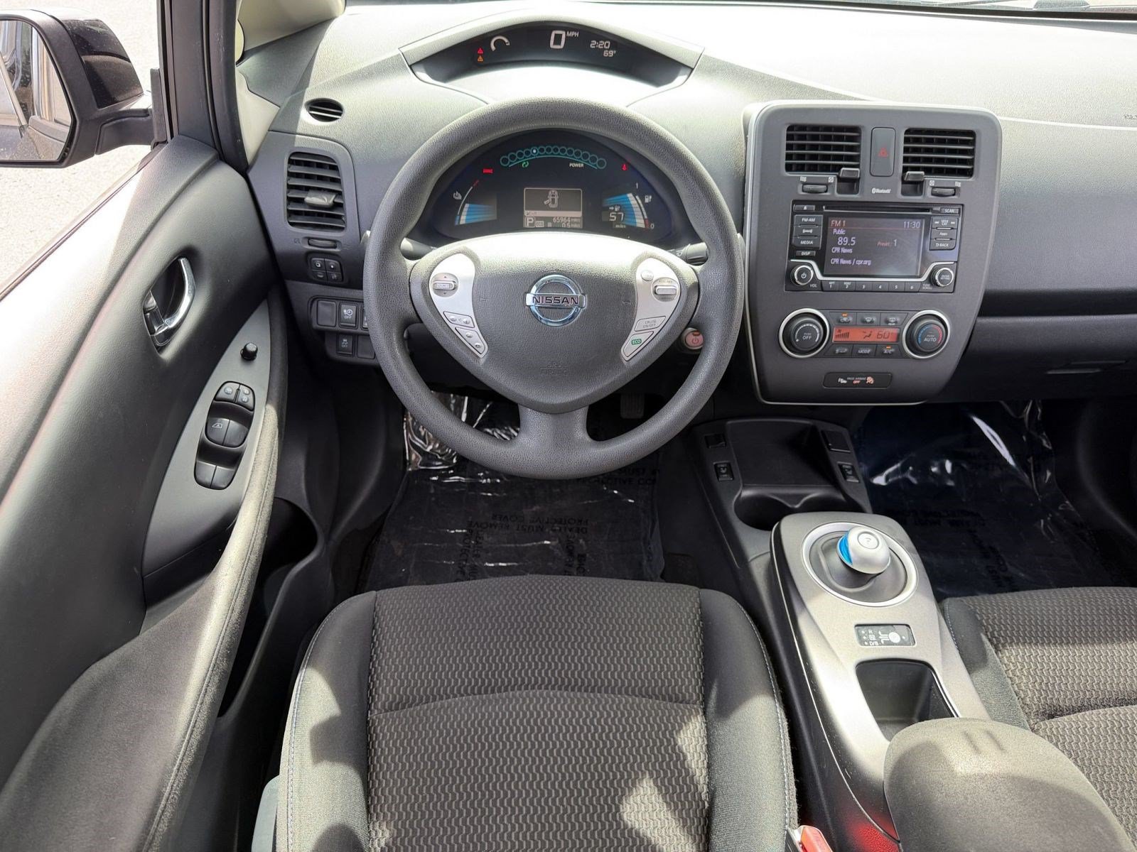 Used 2017 Nissan Leaf S FWD image 27