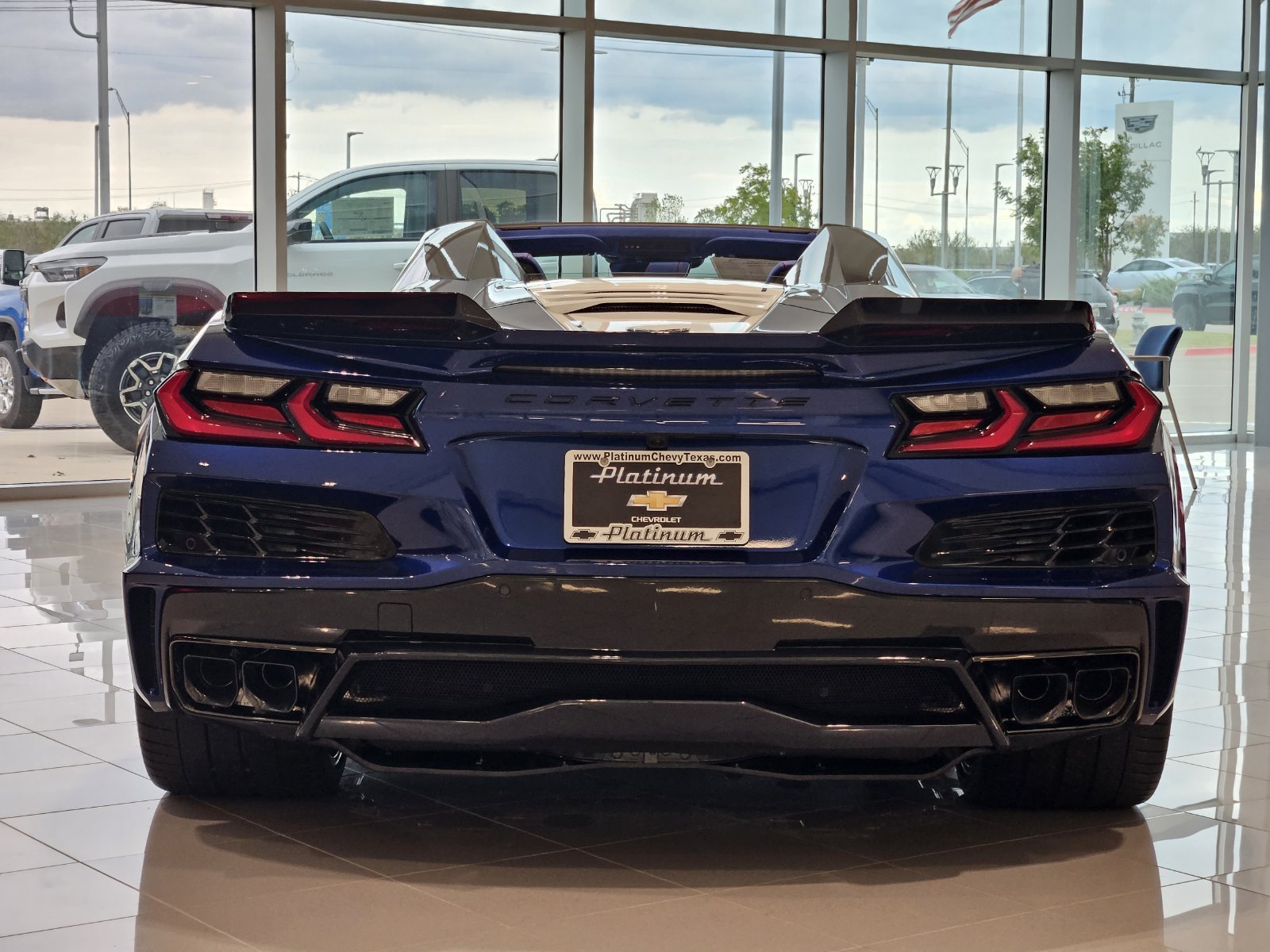 New 2027 Chevrolet Corvette Grand Sport w/ Z52 Sport Performance Package RWD image 7