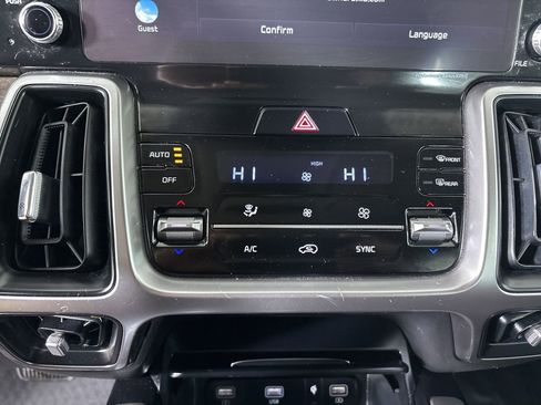 Used 2022 Kia Sorento X-Line EX image 19
