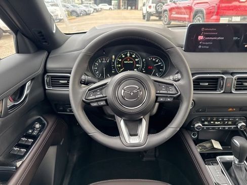 New 2025 MAZDA CX-5 Signature image 31