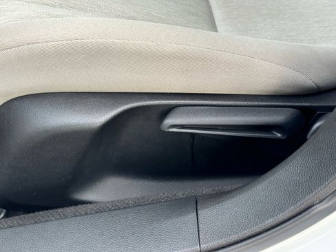 Used 2023 Honda Accord LX image 18