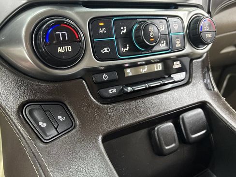 Used 2015 Chevrolet Tahoe LT w/ Luxury Package image 24