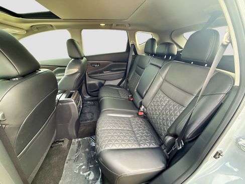 Used 2024 Nissan Murano Platinum w/ Cargo Package image 21