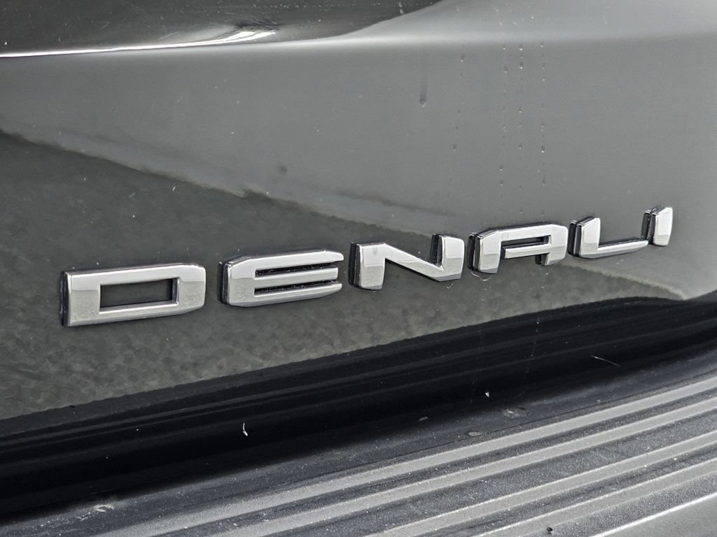 Used 2021 GMC Yukon Denali AWD/4WD image 34