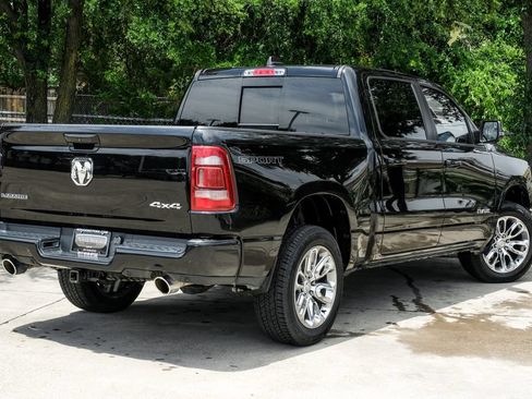 Used 2023 RAM 1500 Laramie AWD/4WD image 15
