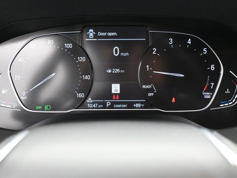 Used 2022 BMW 430i Coupe w/ Convenience Package RWD image 16