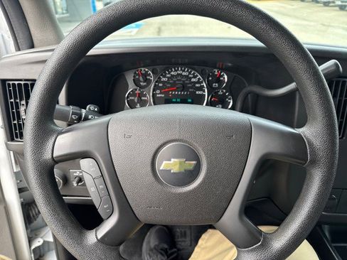 Used 2013 Chevrolet Express 1500 image 14