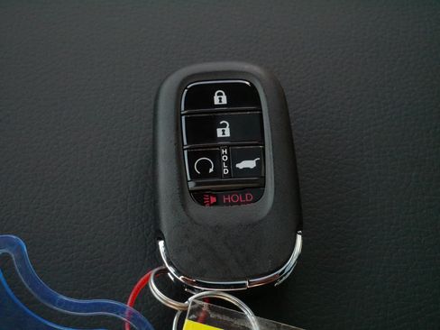 Used 2026 Honda Pilot TrailSport image 34