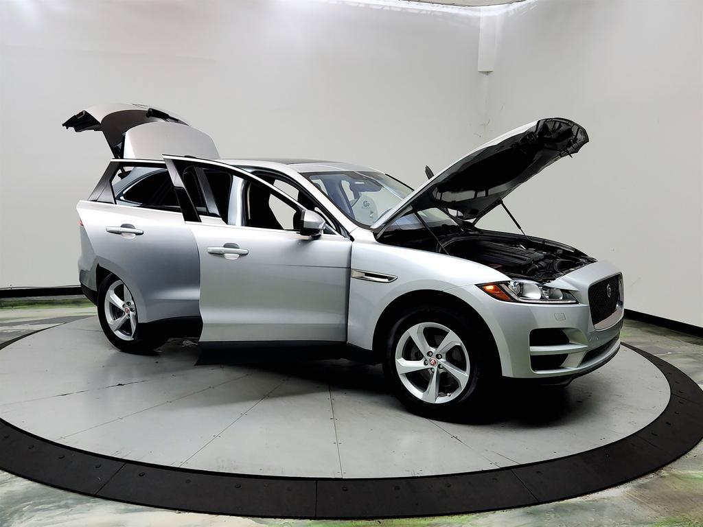 Used 2020 Jaguar F-PACE Premium AWD/4WD image 10