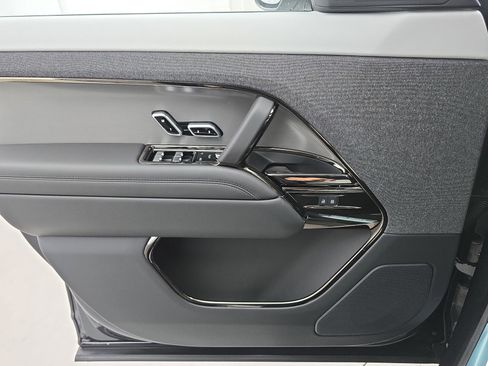 New 2026 Land Rover Range Rover Sport Dynamic SE image 27