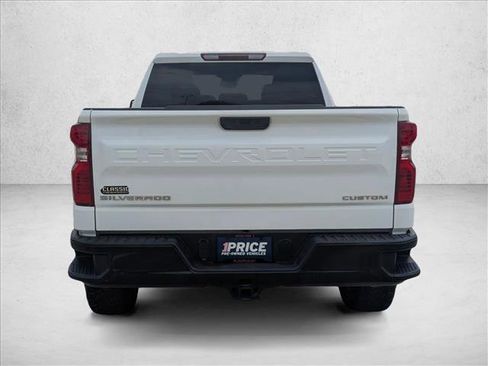 Used 2022 Chevrolet Silverado 1500 Custom Trail Boss image 6