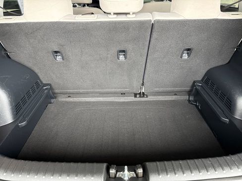 Used 2020 Kia Soul LX image 12