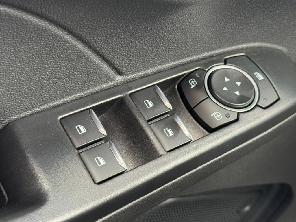 Used 2025 Ford Escape Platinum AWD/4WD image 24