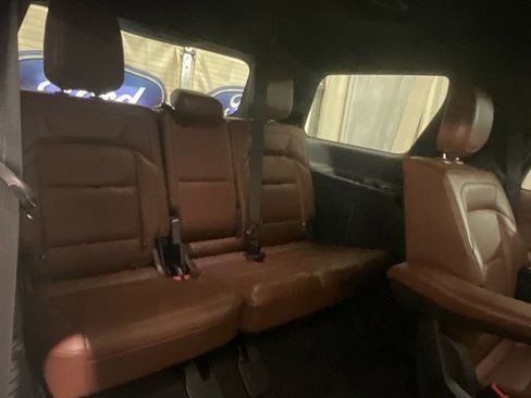 Used 2025 Lincoln Navigator Reserve AWD/4WD image 15