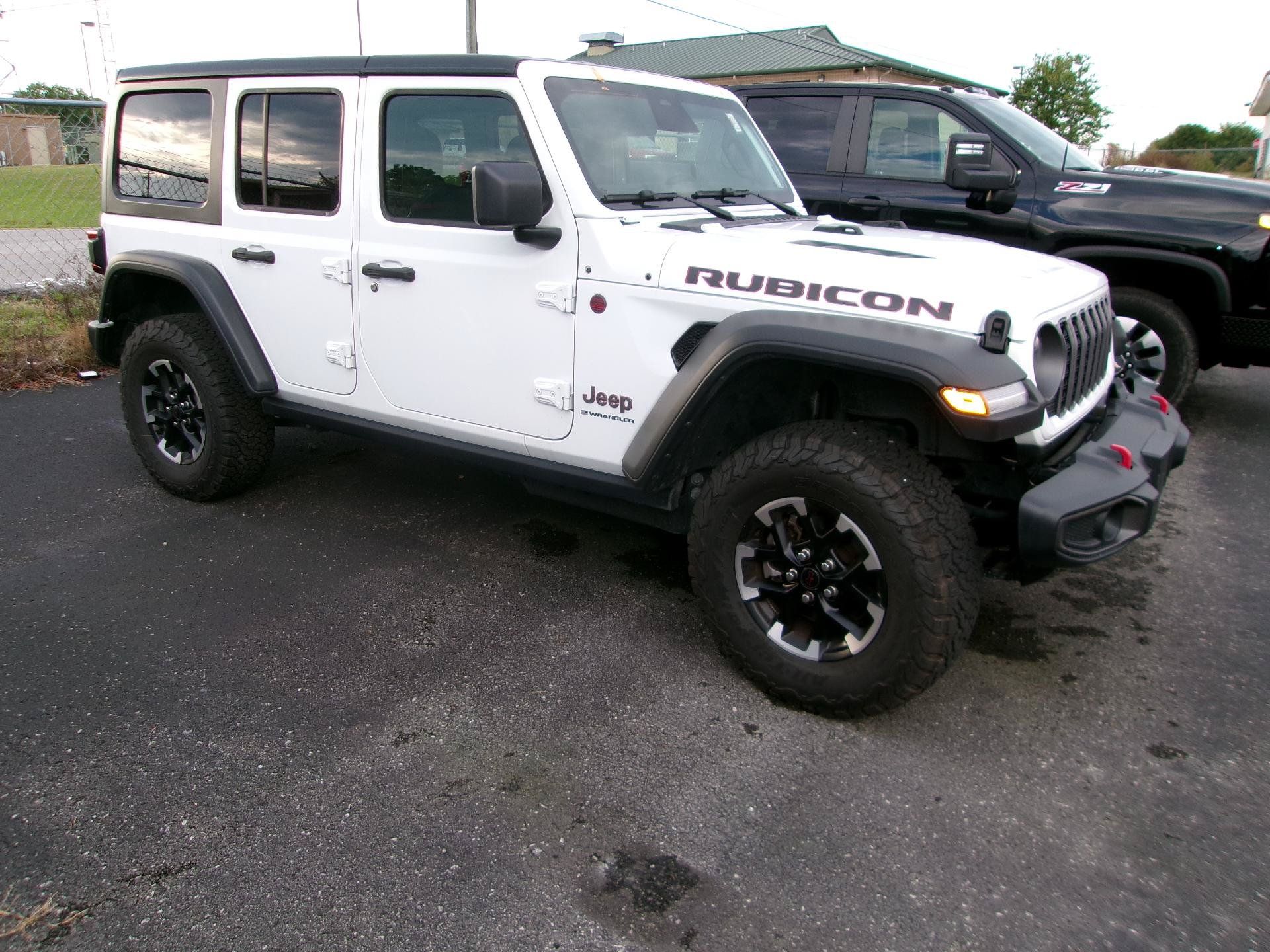 Used 2026 Jeep Wrangler Unlimited Rubicon AWD/4WD image 6