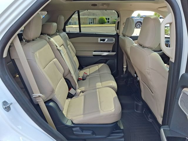 Used 2021 Ford Explorer Limited w/ Hybrid Equipment Group 310A AWD/4WD image 27