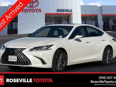 Used 2022 Lexus ES 350 w/ Premium Package
