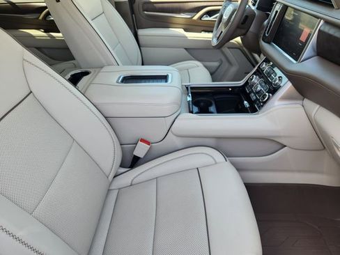 Used 2024 GMC Yukon XL Denali w/ LPO, Floor Liner Package image 14