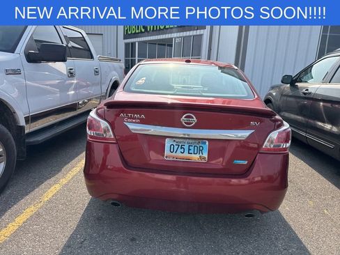 Used 2013 Nissan Altima 2.5 SV w/ 2.5SV Convenience Pkg FWD image 3