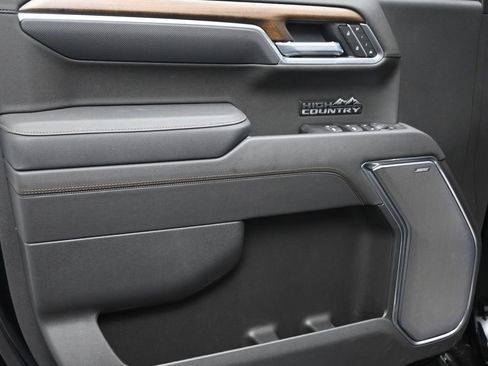 New 2025 Chevrolet Silverado 1500 High Country w/ Midnight Edition AWD/4WD image 24