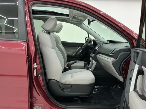 Used 2017 Subaru Forester 2.5i Premium w/ All-Weather Package AWD/4WD image 15