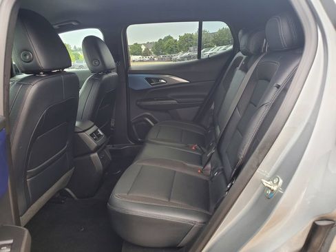 Used 2025 Chevrolet Equinox EV LT w/ Convenience Package II FWD image 9