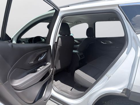Used 2022 GMC Terrain SLE w/ Driver Convenience Package FWD image 20