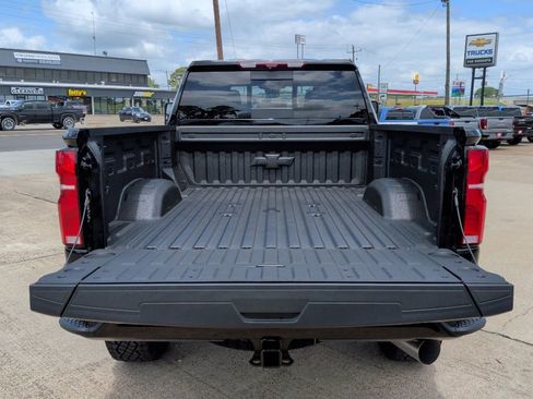 New 2026 Chevrolet Silverado 2500 ZR2 AWD/4WD image 44
