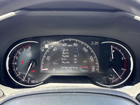 Used 2024 Toyota RAV4 XLE image 19