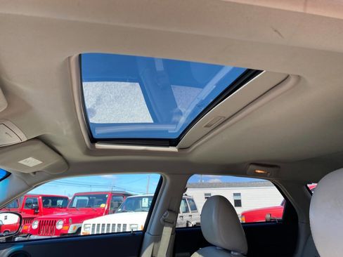 Used 2005 Dodge Magnum R/T w/ Convenience Group II image 39