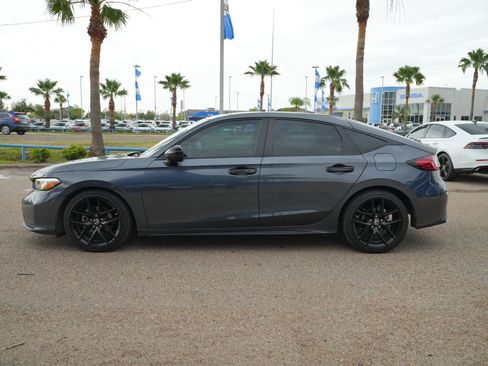 Used 2025 Honda Civic Sport image 9