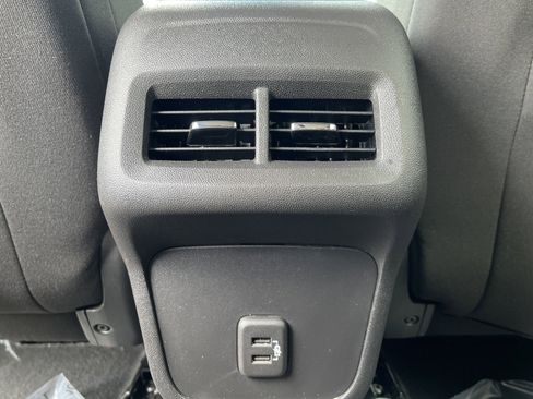 Used 2024 Chevrolet Equinox LT w/ LPO, Floor Liner Package image 38