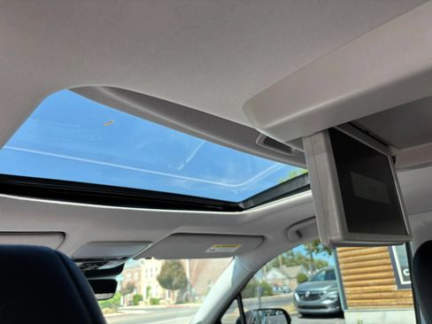 Used 2019 Honda Pilot Touring image 15