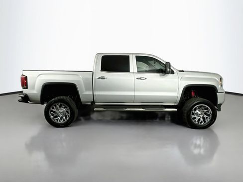 Used 2018 GMC Sierra 1500 SLT AWD/4WD image 9
