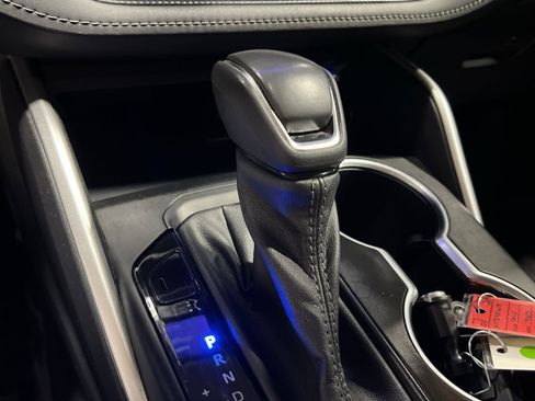 Used 2023 Toyota Highlander XLE image 22