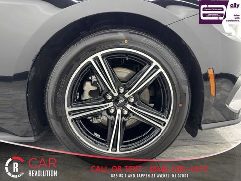 Used 2024 Ford Mustang Premium RWD image 9