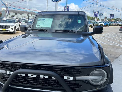 Used 2024 Ford Bronco Wildtrak AWD/4WD image 9
