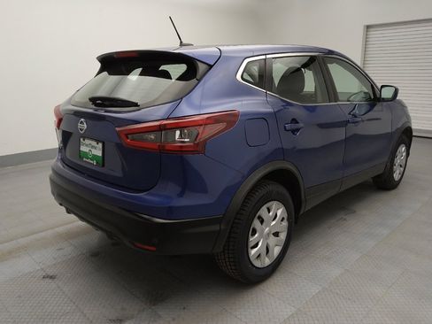 Used 2020 Nissan Rogue Sport S image 9